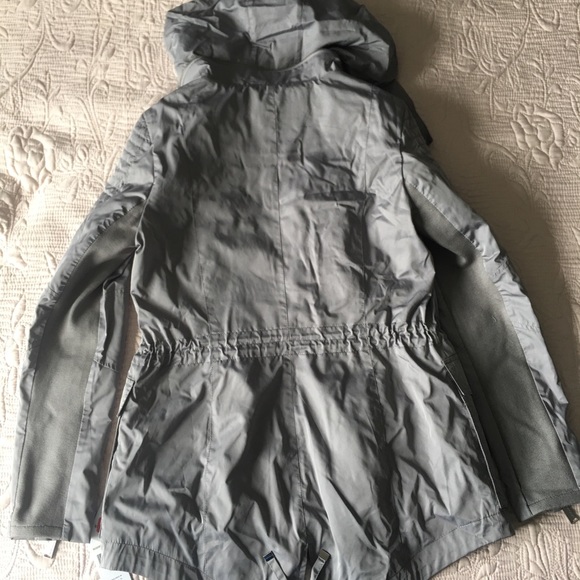 BCBG Gray Raincoat/Jacket with portable hood - Picture 6 of 6